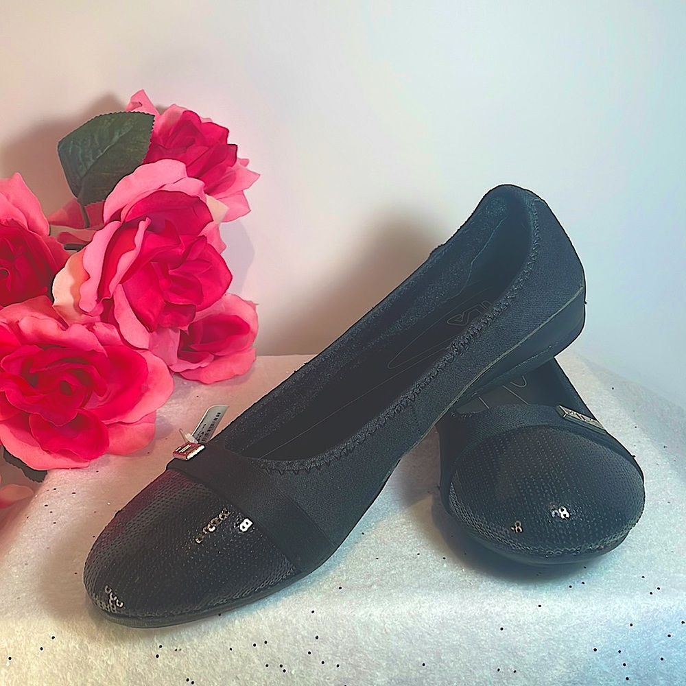Brand new Fila Sport Flats with Sparkle Toe
